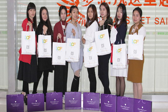 三月桃花，幸福女神节——333体育欢庆三八妇女节